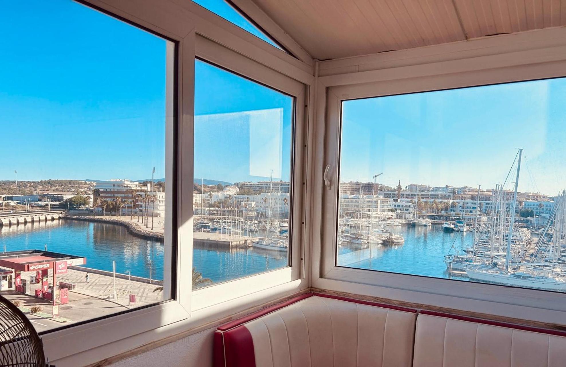 Lagos Apartment With Panoramic Yacht Marina Views 外观 照片