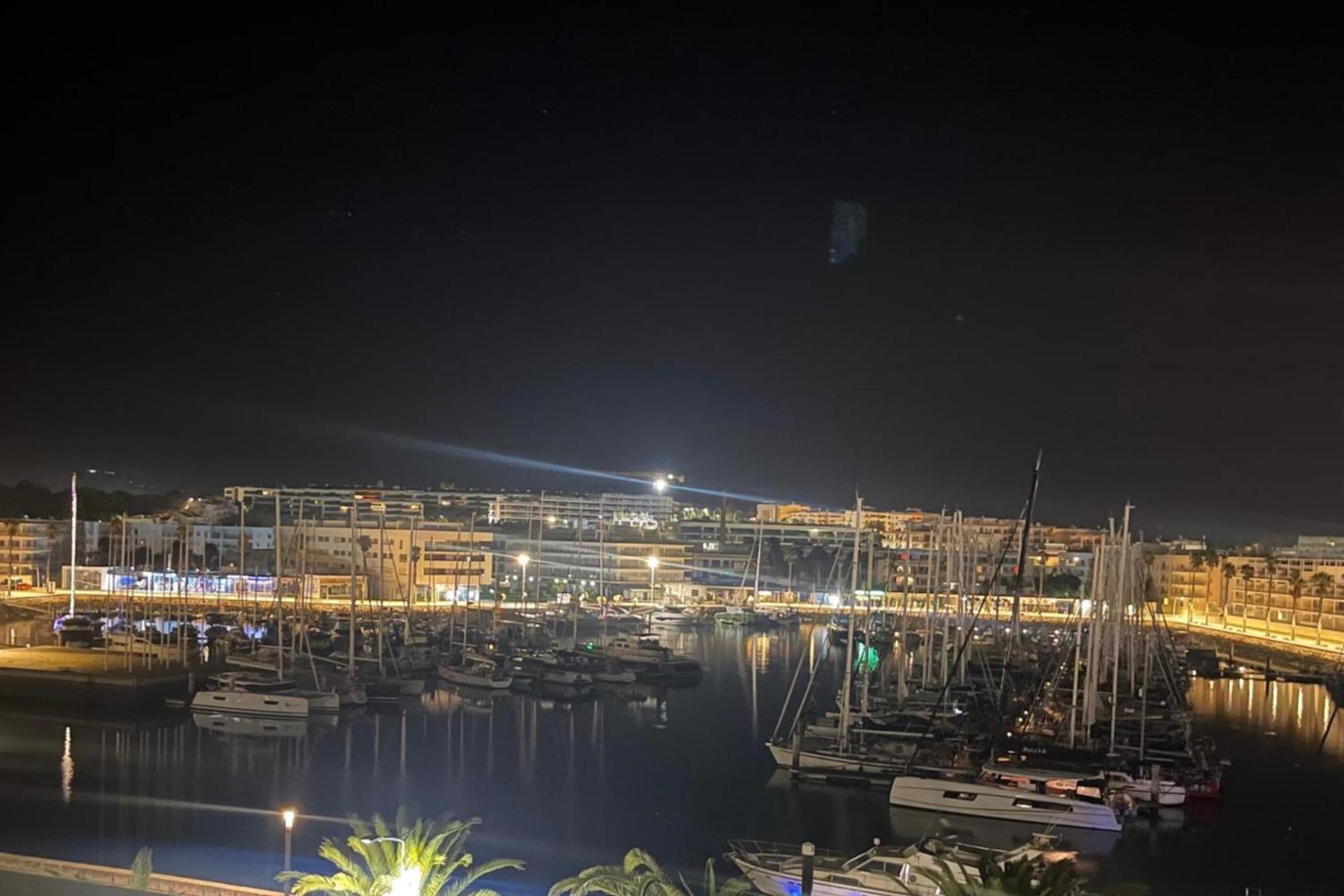 Lagos Apartment With Panoramic Yacht Marina Views 外观 照片