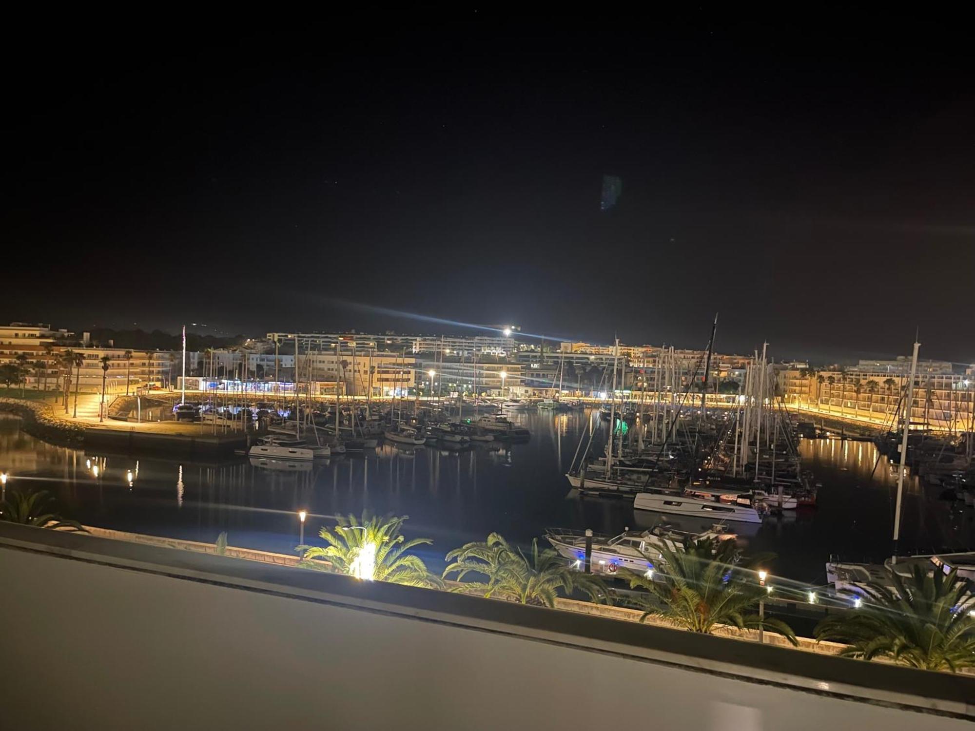 Lagos Apartment With Panoramic Yacht Marina Views 外观 照片